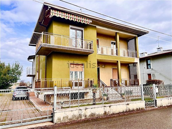 appartamento in vendita a Buttapietra
