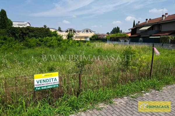 terreno edificabile in vendita a Buttapietra