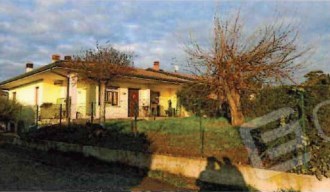 terreno edificabile in vendita a Buttapietra