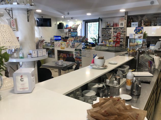 negozio in vendita a Buttapietra