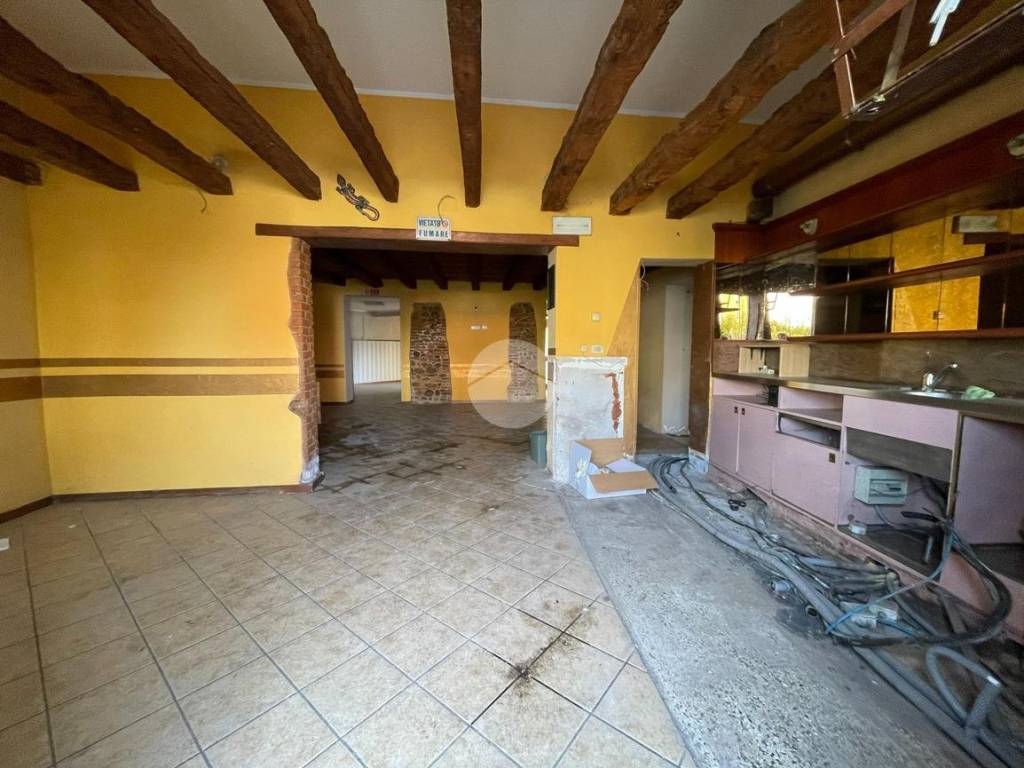 casa indipendente in vendita a Buttapietra in zona Marchesino