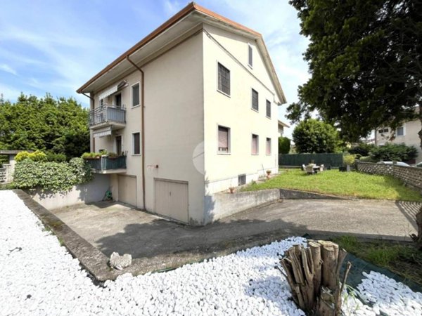 casa indipendente in vendita a Buttapietra