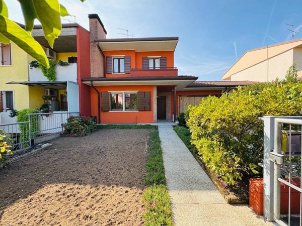 casa indipendente in vendita a Buttapietra