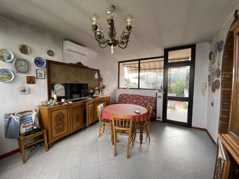 appartamento in vendita a Buttapietra