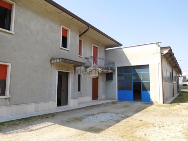 appartamento in vendita a Buttapietra