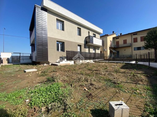 appartamento in vendita a Buttapietra in zona Bovo