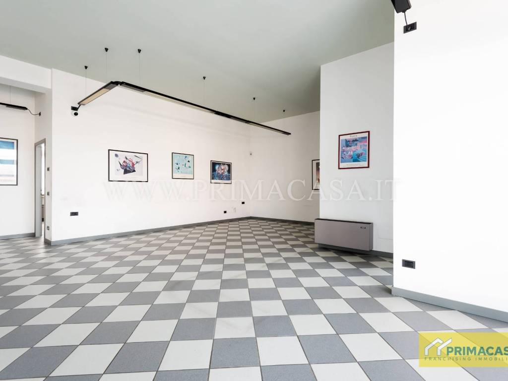 negozio in vendita a Buttapietra