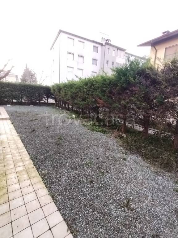 appartamento in vendita a Buttapietra