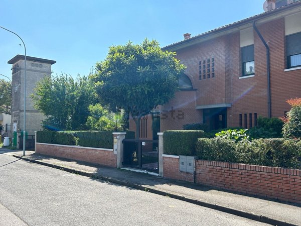 casa indipendente in vendita a Caldiero