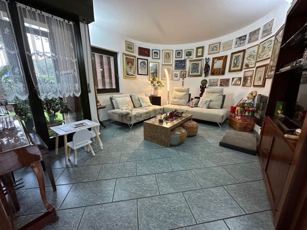 casa indipendente in vendita a Caldiero