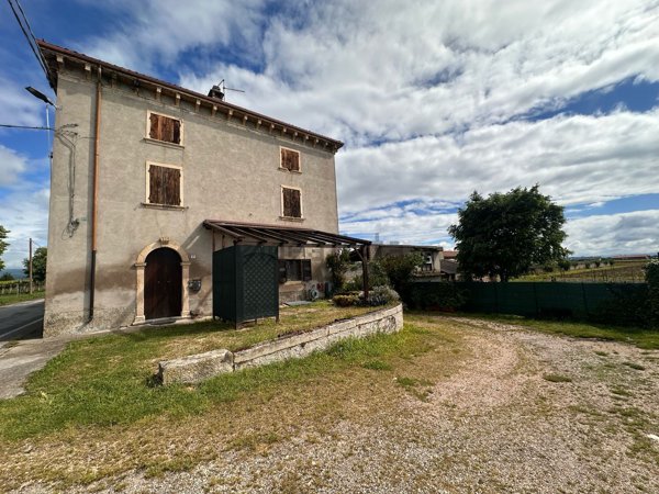casa indipendente in vendita a Caldiero