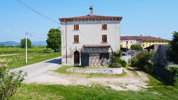 casa indipendente in vendita a Caldiero