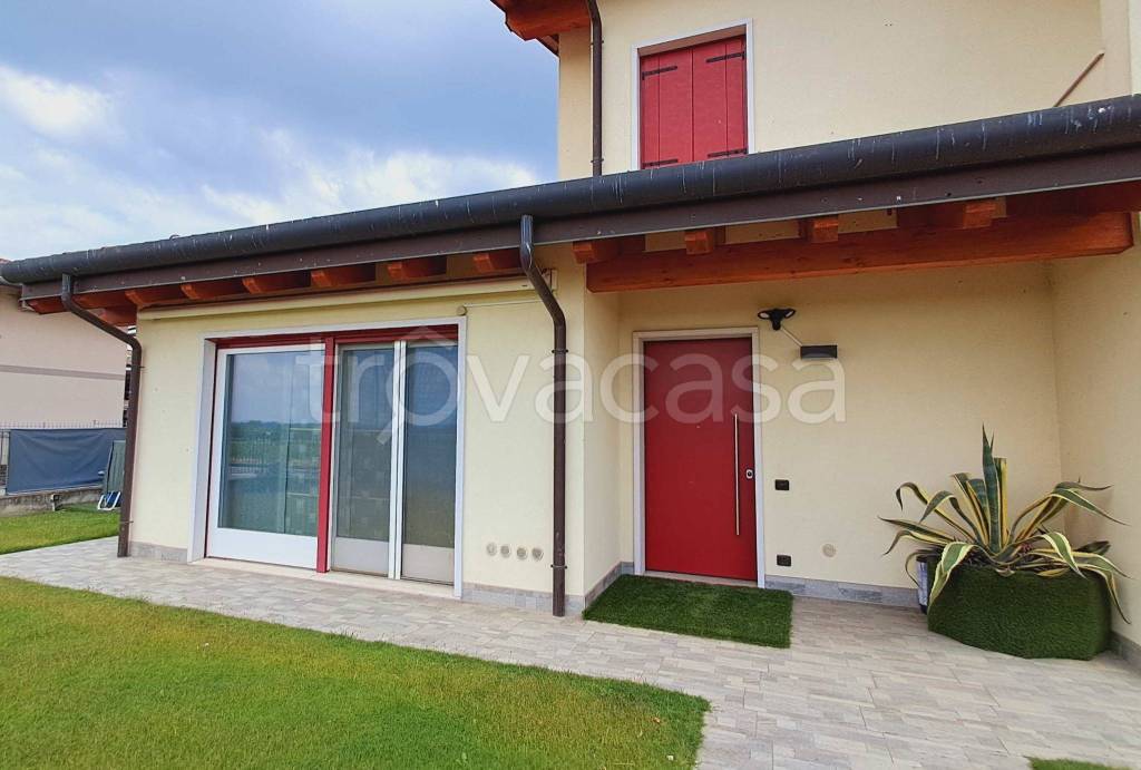 casa indipendente in vendita a Caldiero