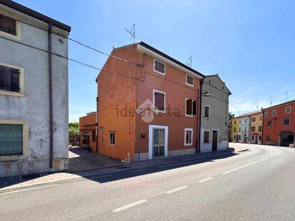 casa indipendente in vendita a Caldiero