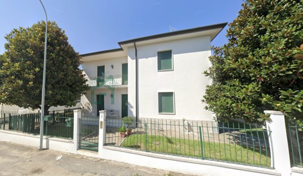 casa indipendente in vendita a Caldiero