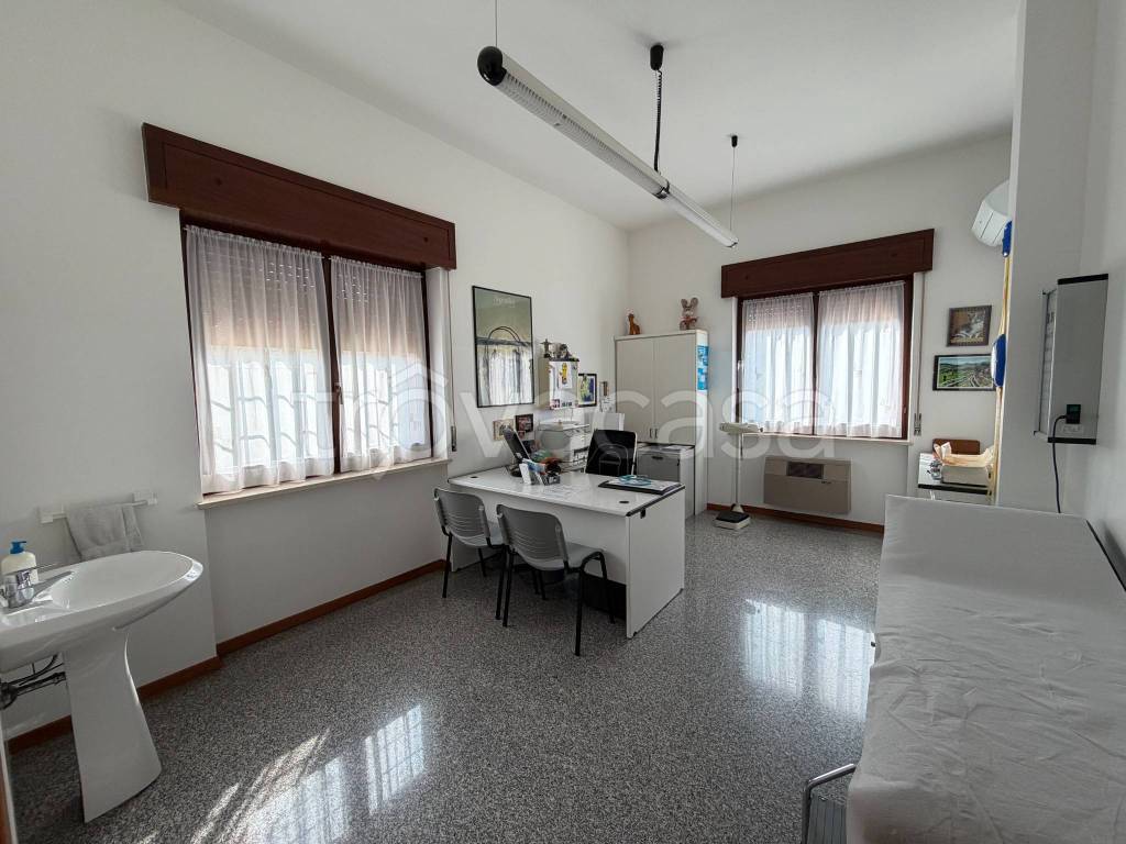 ufficio in vendita a Caldiero