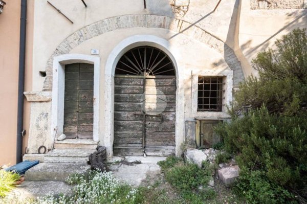 casa indipendente in vendita a Caprino Veronese