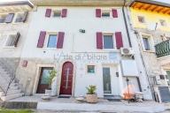 appartamento in vendita a Caprino Veronese in zona Pesina