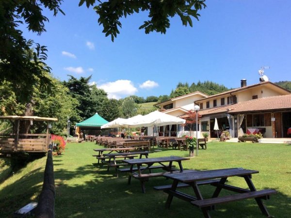 negozio in vendita a Caprino Veronese in zona Spiazzi