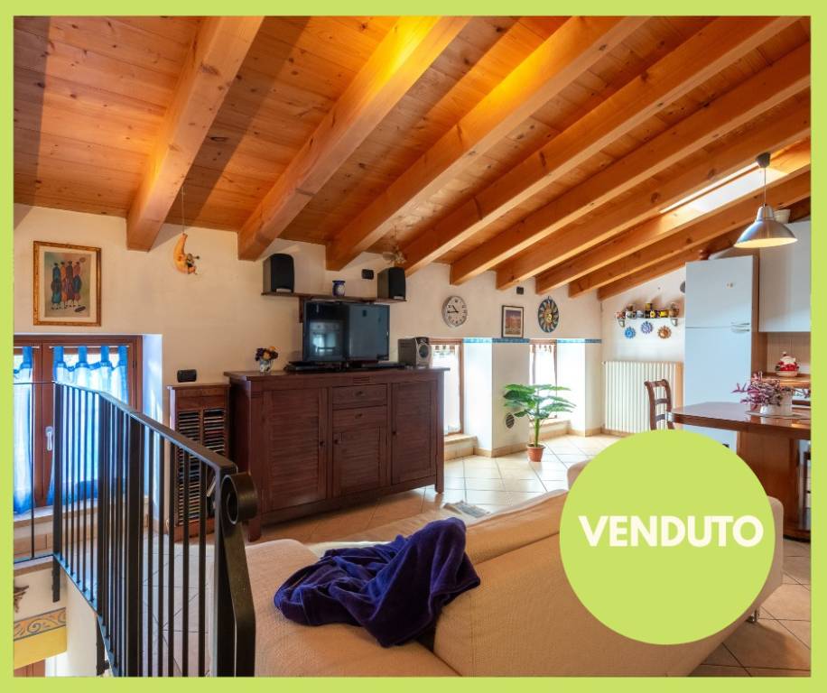 appartamento in vendita a Caprino Veronese
