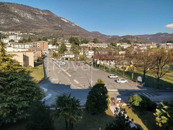 appartamento in vendita a Caprino Veronese