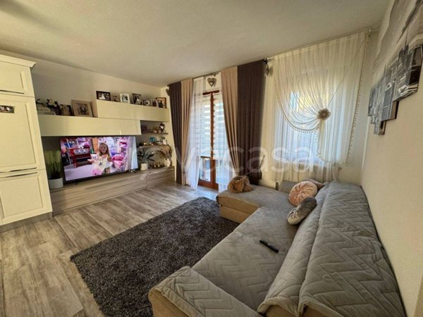 appartamento in vendita a Caprino Veronese