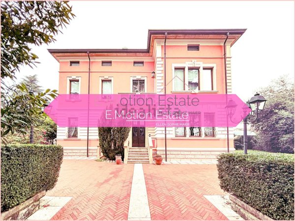 casa indipendente in vendita a Caprino Veronese