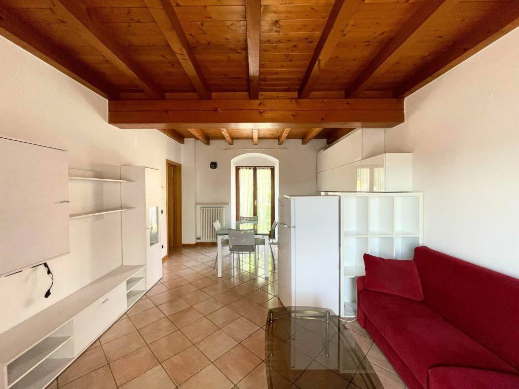 appartamento in vendita a Caprino Veronese