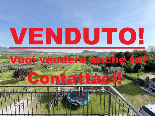appartamento in vendita a Caprino Veronese in zona Pesina