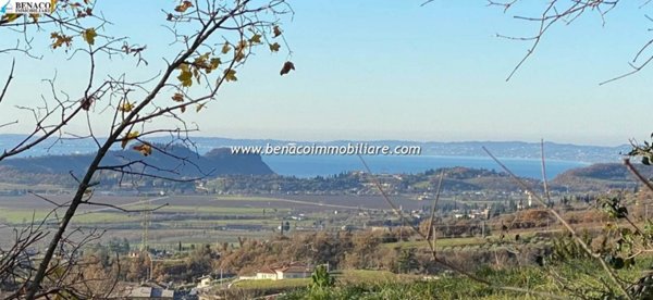 casa indipendente in vendita a Caprino Veronese
