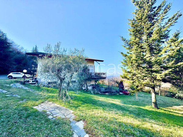 casa indipendente in vendita a Caprino Veronese