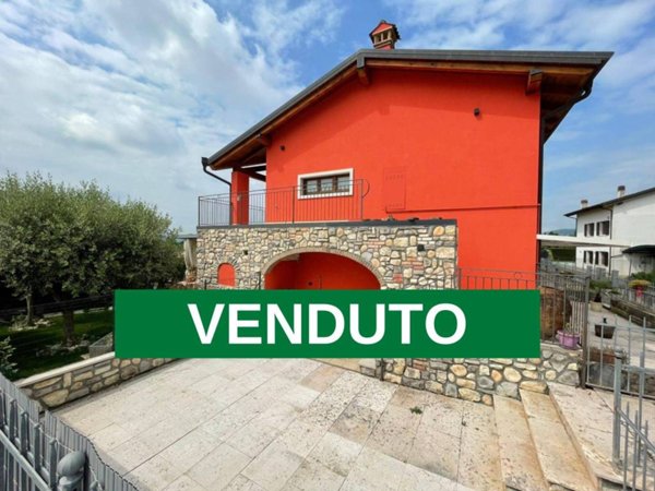 appartamento in vendita a Caprino Veronese