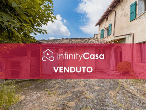 casa indipendente in vendita a Caprino Veronese