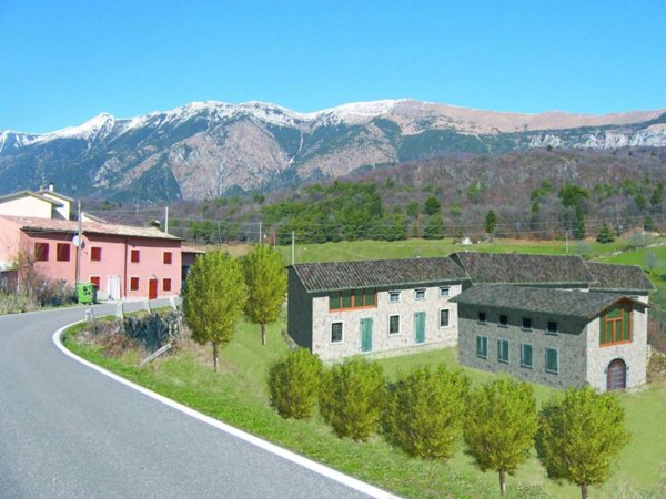 terreno agricolo in vendita a Caprino Veronese in zona Spiazzi