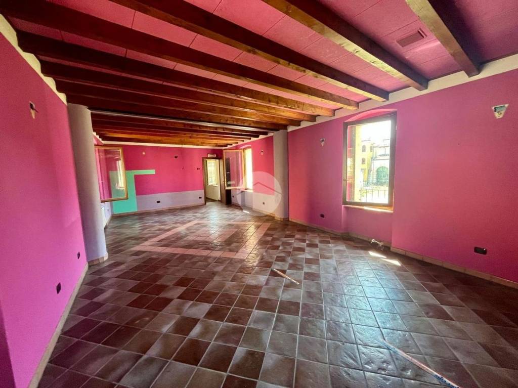 appartamento in vendita a Caprino Veronese