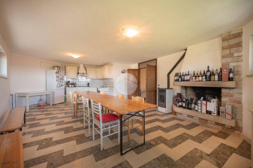 casa indipendente in vendita a Caprino Veronese