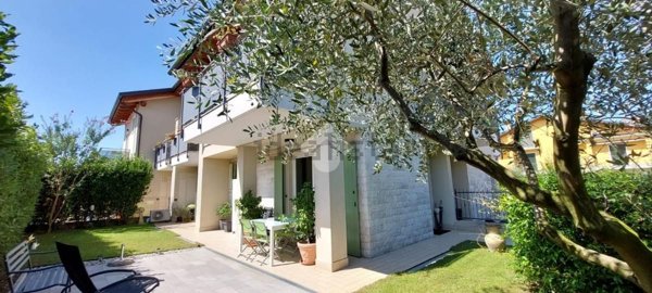 casa indipendente in vendita a Caprino Veronese