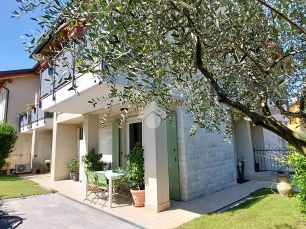casa indipendente in vendita a Caprino Veronese