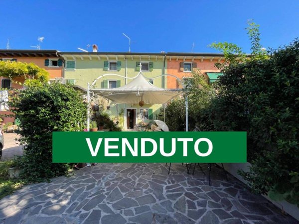 appartamento in vendita a Caprino Veronese in zona Pesina