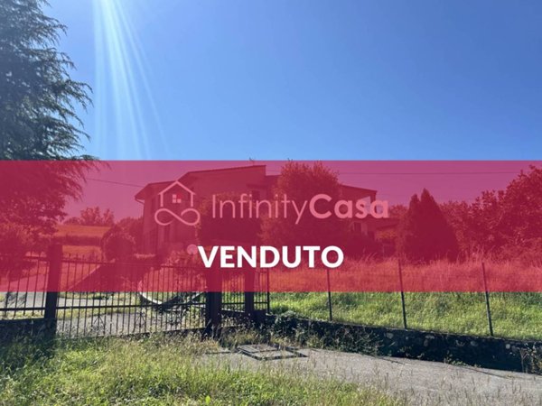 casa indipendente in vendita a Caprino Veronese