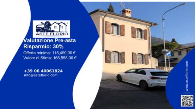 ufficio in vendita a Caprino Veronese in zona Pesina