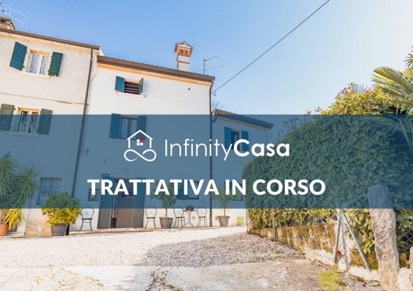 casa indipendente in vendita a Caprino Veronese