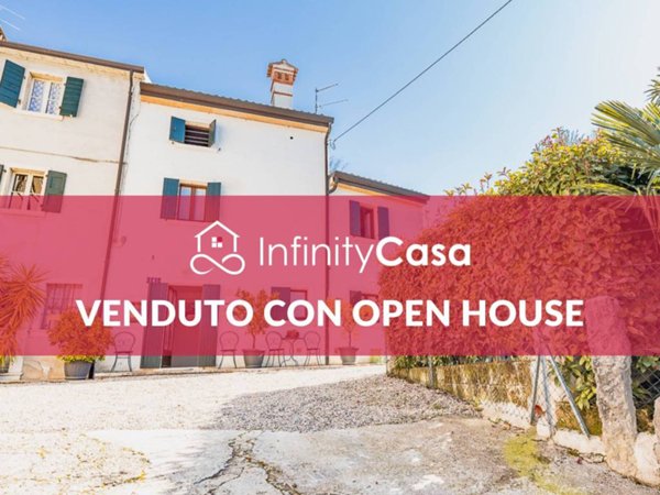 casa indipendente in vendita a Caprino Veronese