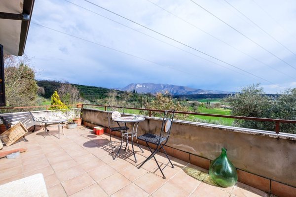 casa indipendente in vendita a Caprino Veronese