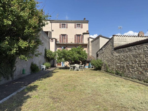 casa indipendente in vendita a Caprino Veronese