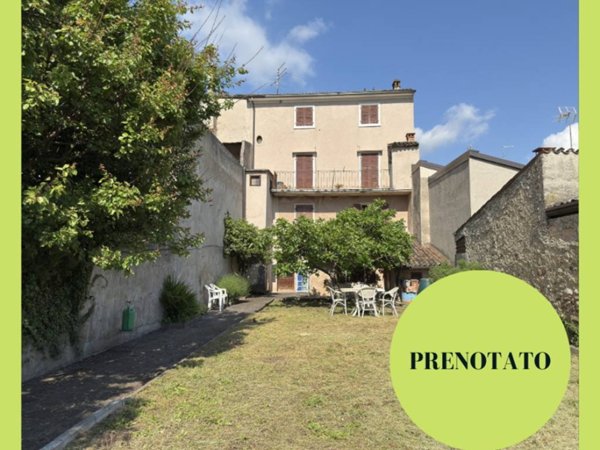 casa indipendente in vendita a Caprino Veronese