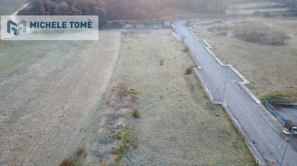 terreno edificabile in vendita a Caprino Veronese