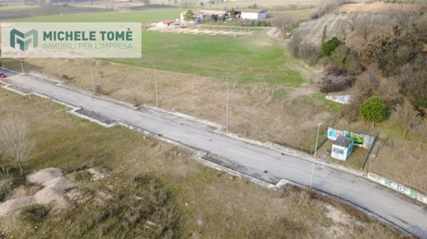 terreno agricolo in vendita a Caprino Veronese
