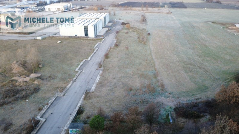 terreno agricolo in vendita a Caprino Veronese