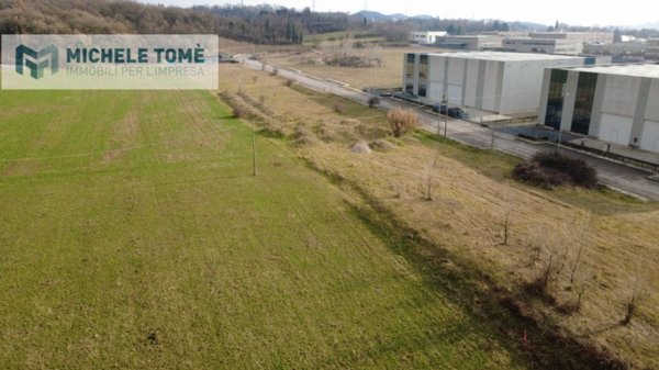 terreno agricolo in vendita a Caprino Veronese
